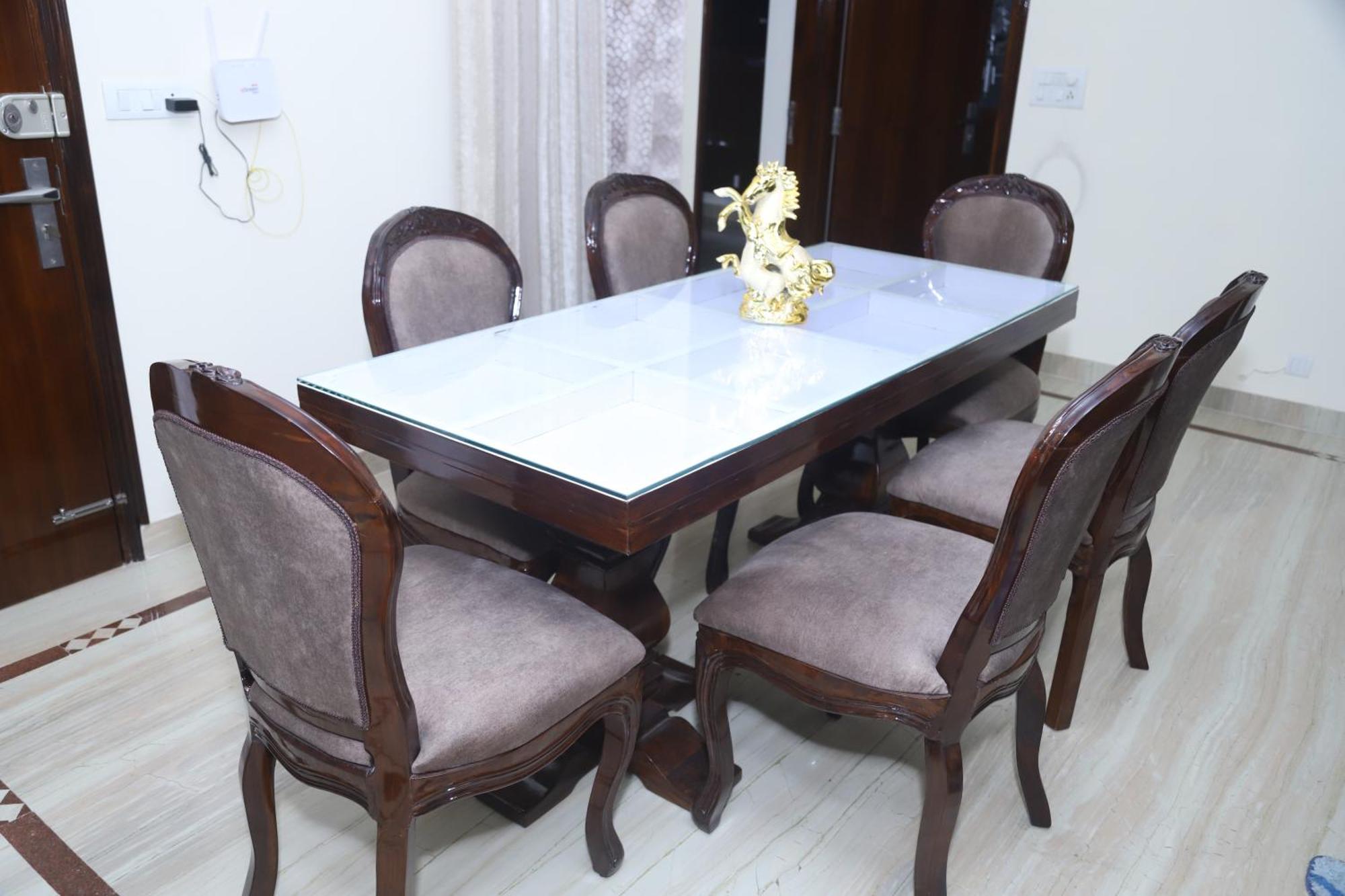 Divine India Service Apartment 3Bhk,B57 Sarita Vihar,Apollo Nové Dillí Exteriér fotografie