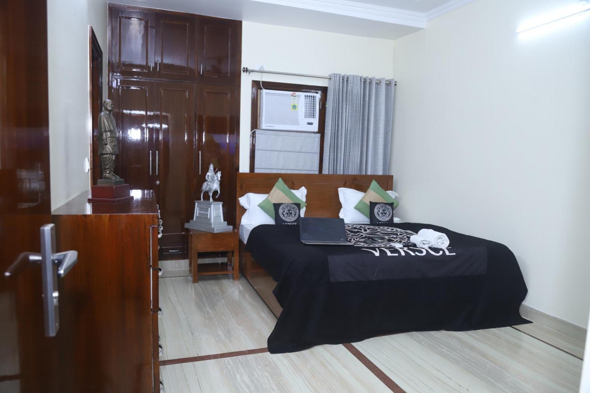 Divine India Service Apartment 3Bhk,B57 Sarita Vihar,Apollo Nové Dillí Exteriér fotografie